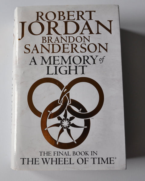 A Memory of Light - The Wheel of Time Book 14 - Hardback