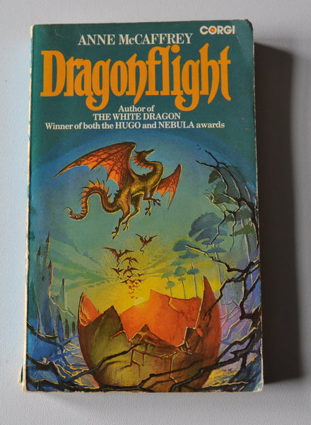 Dragonflight - Pern book 1