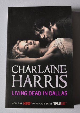 Living Dead in Dallas - Sookie Stackhouse book 2
