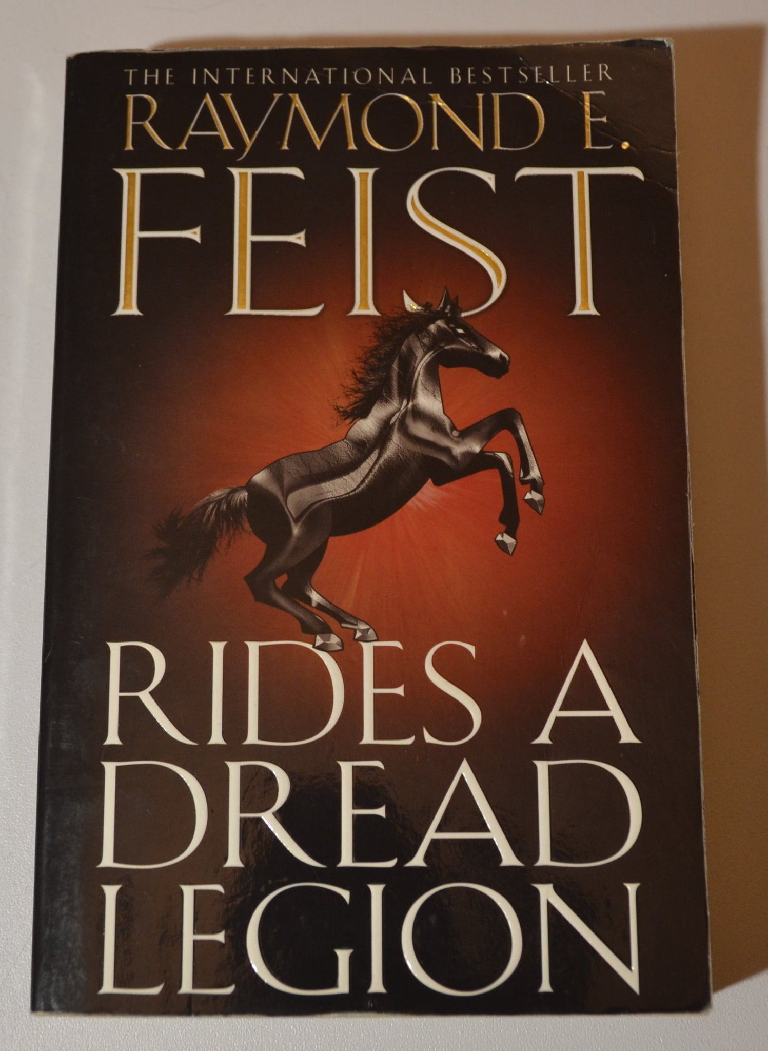 Rides a Dread Legion - The Demonwar Saga book 1