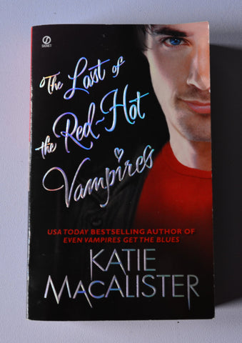The Last of the Red Hot Vampires - Dark Ones book 5