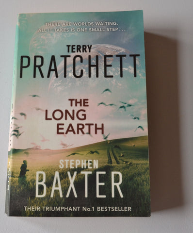The Long Earth - The Long Earth Book 1